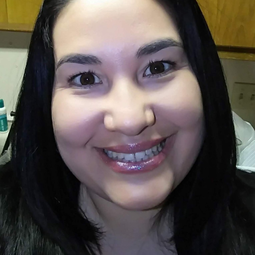 Meet your Posher, Adriana